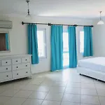 بيت شباب In House (adults Only) *