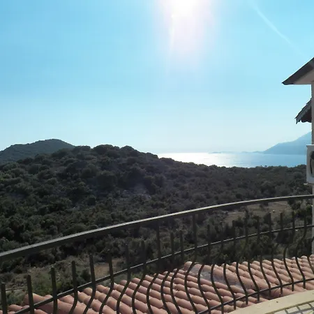 Ostello In House (adults Only) Kaş